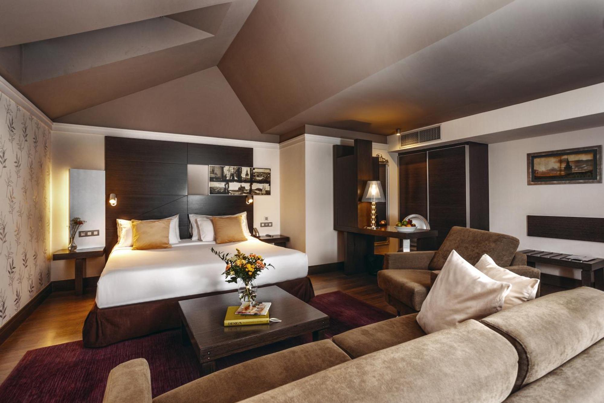 บาร์เซโล บรโน พาเลซ Hotel เบอร์โน ภายนอก รูปภาพ