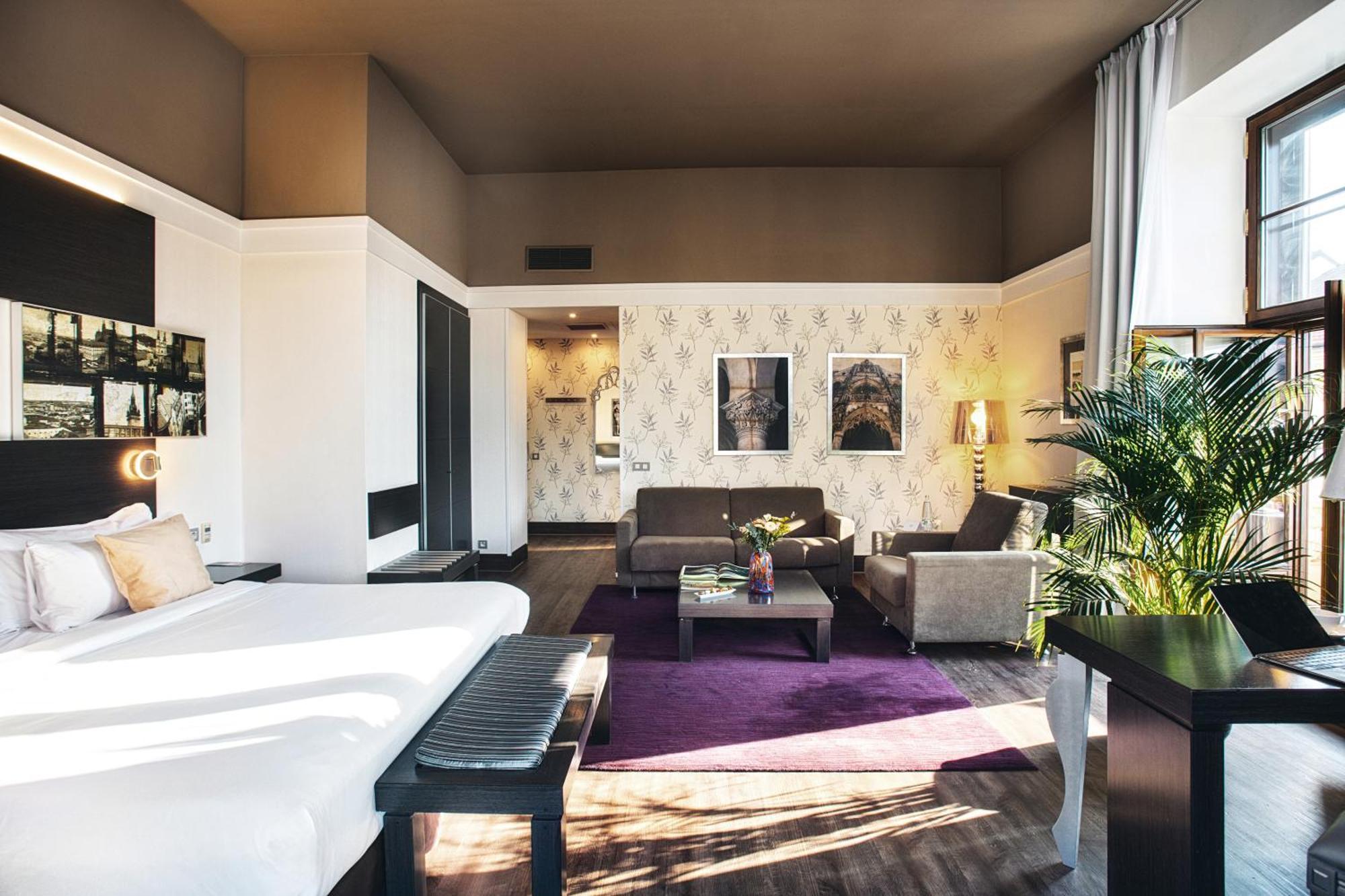 บาร์เซโล บรโน พาเลซ Hotel เบอร์โน ภายนอก รูปภาพ